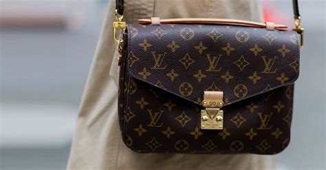 bilder mit louis vuitton taschen